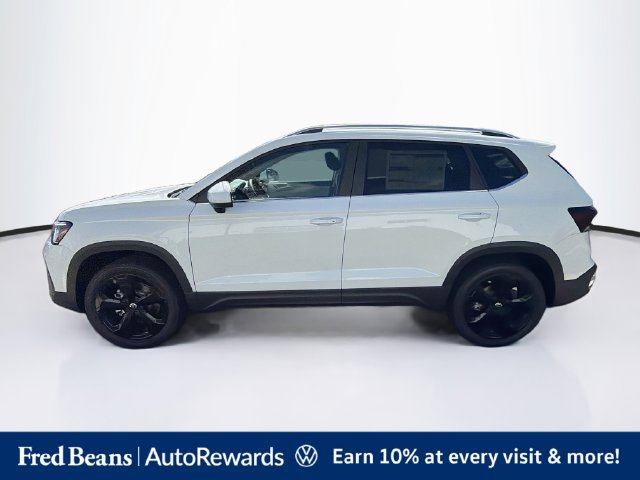 New 2027 Volkswagen Taos SEL AWD/4WD image 3