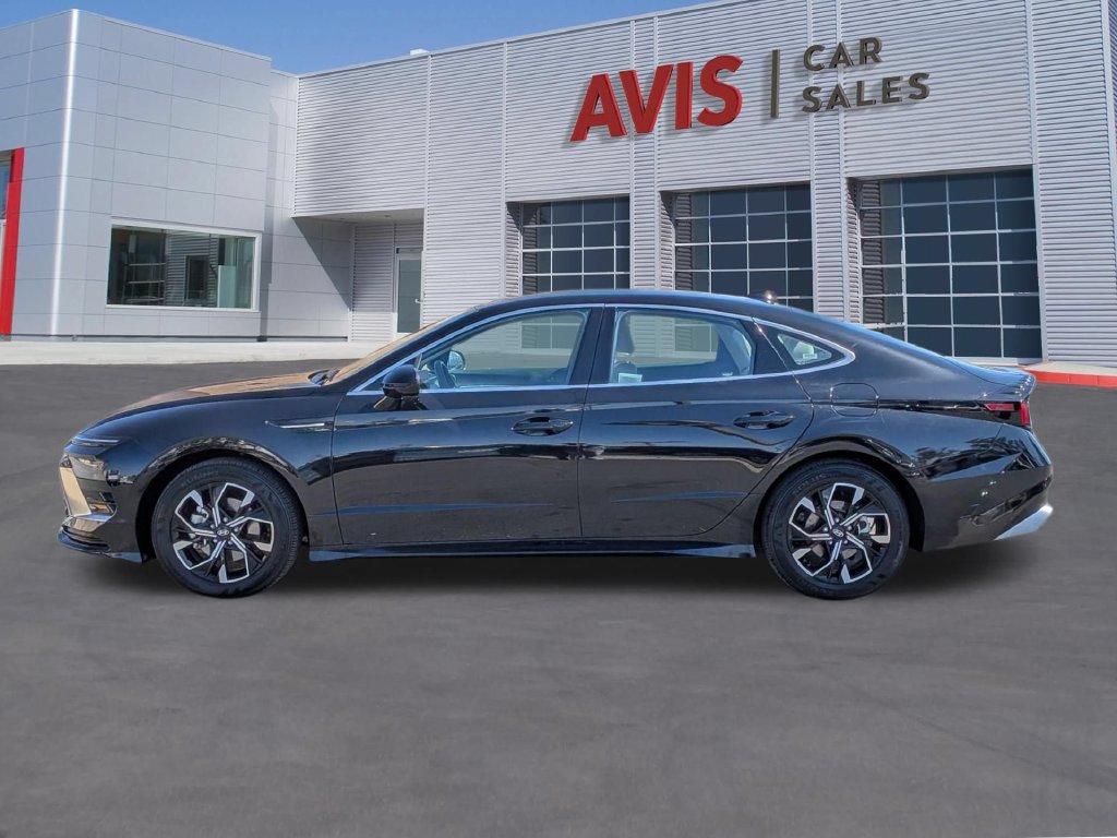 Used 2025 Hyundai Sonata SEL FWD image 8