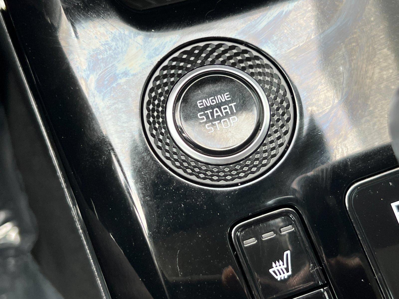 Used 2023 Kia Niro EX Touring FWD image 22
