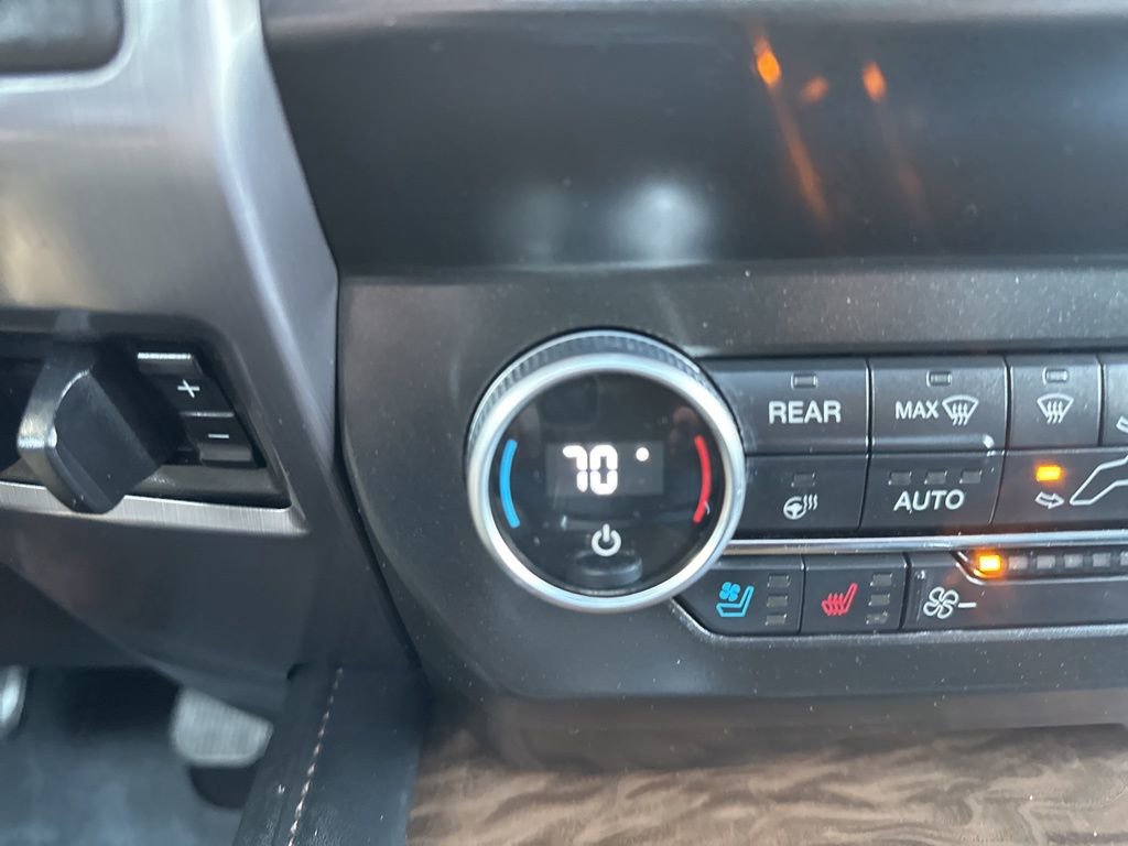 Used 2021 Ford Expedition Platinum image 22