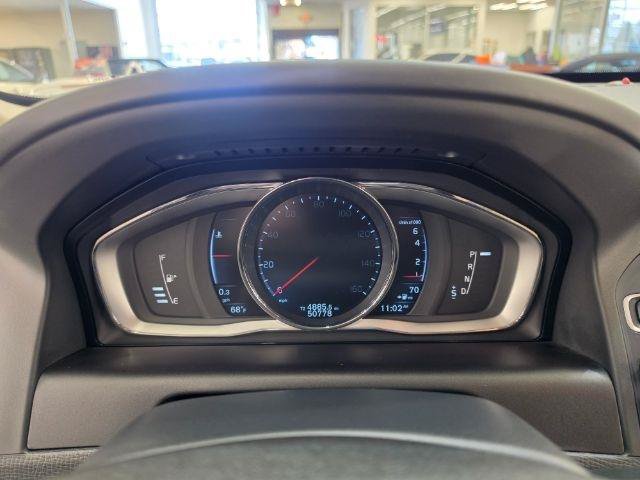 Used 2016 Volvo XC60 T5 Premier w/ Climate Package AWD/4WD image 14