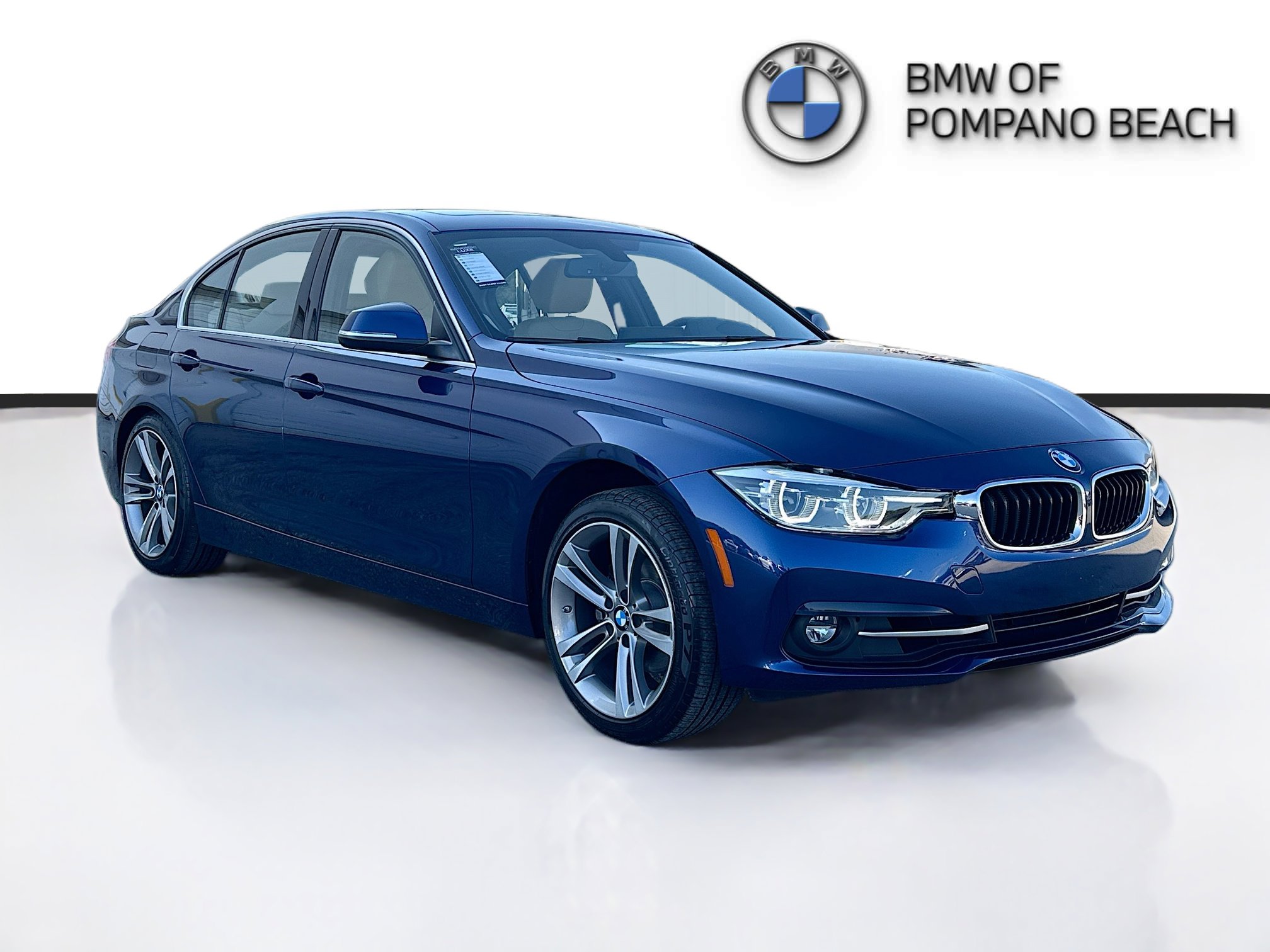 Used 2018 BMW 330i Sedan image 1