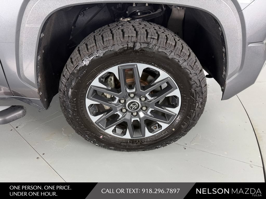 Used 2023 Toyota Tundra Limited AWD/4WD image 14