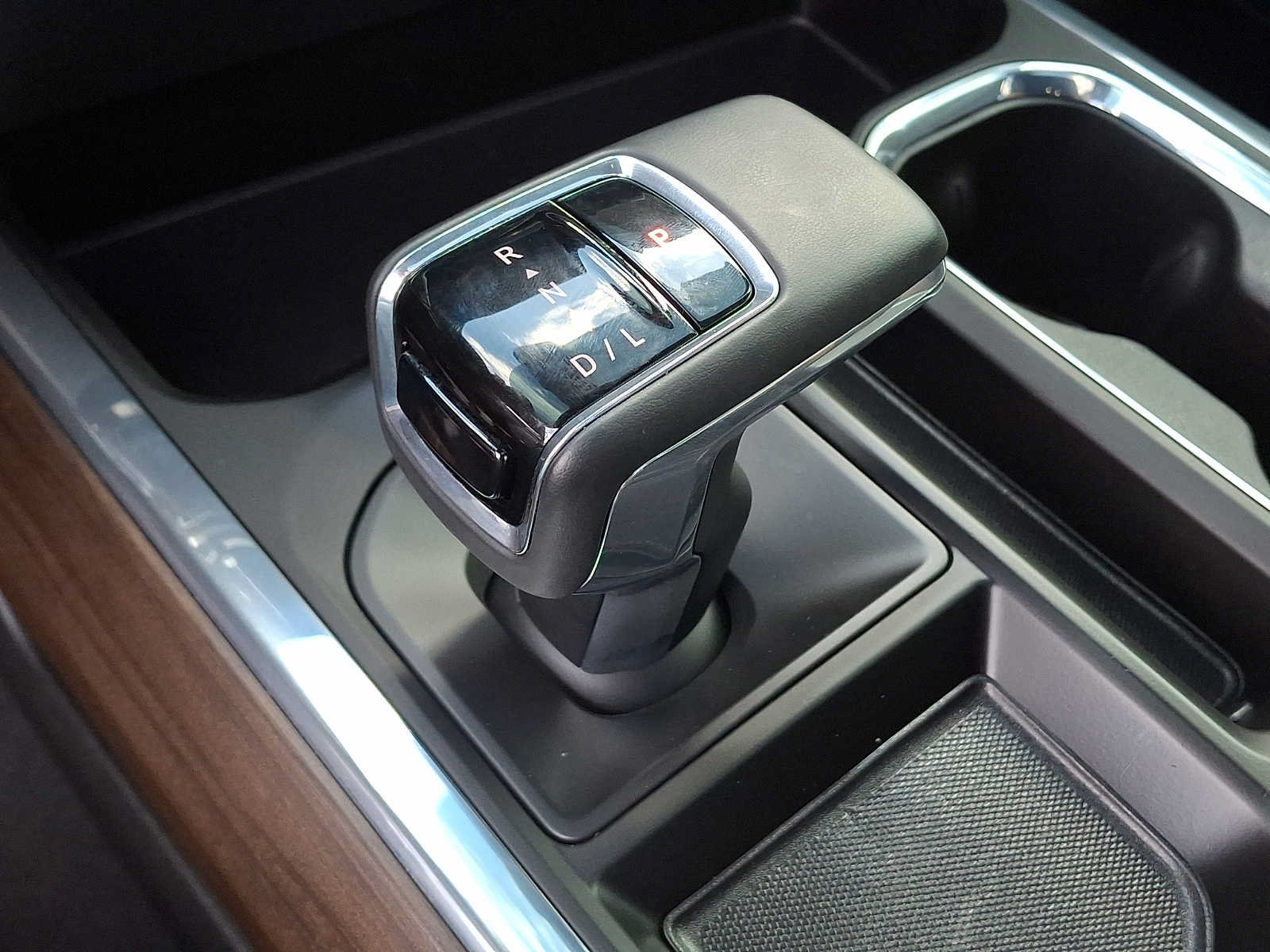 Used 2025 Chevrolet Silverado 1500 High Country w/ High Country Premium Package AWD/4WD image 16