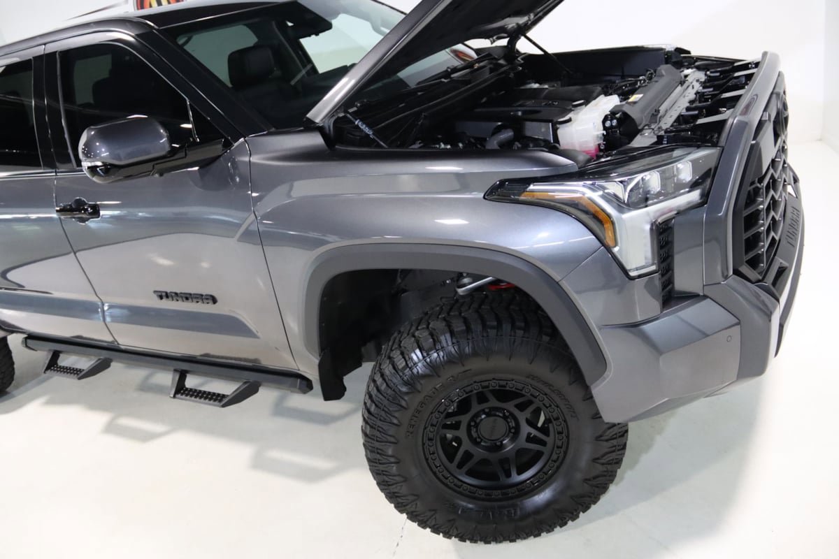 Used 2023 Toyota Tundra Limited w/ TRD Off-Road Package AWD/4WD image 75