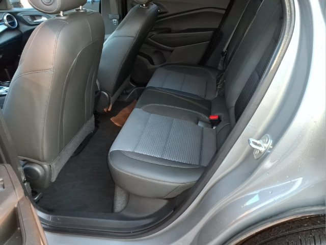 Used 2024 Chevrolet Trax LT w/ LT Convenience Package FWD image 11