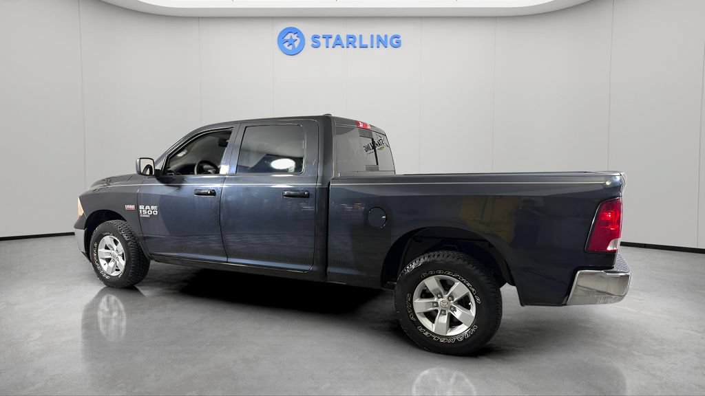 Used 2019 RAM 1500 Classic SLT AWD/4WD image 4