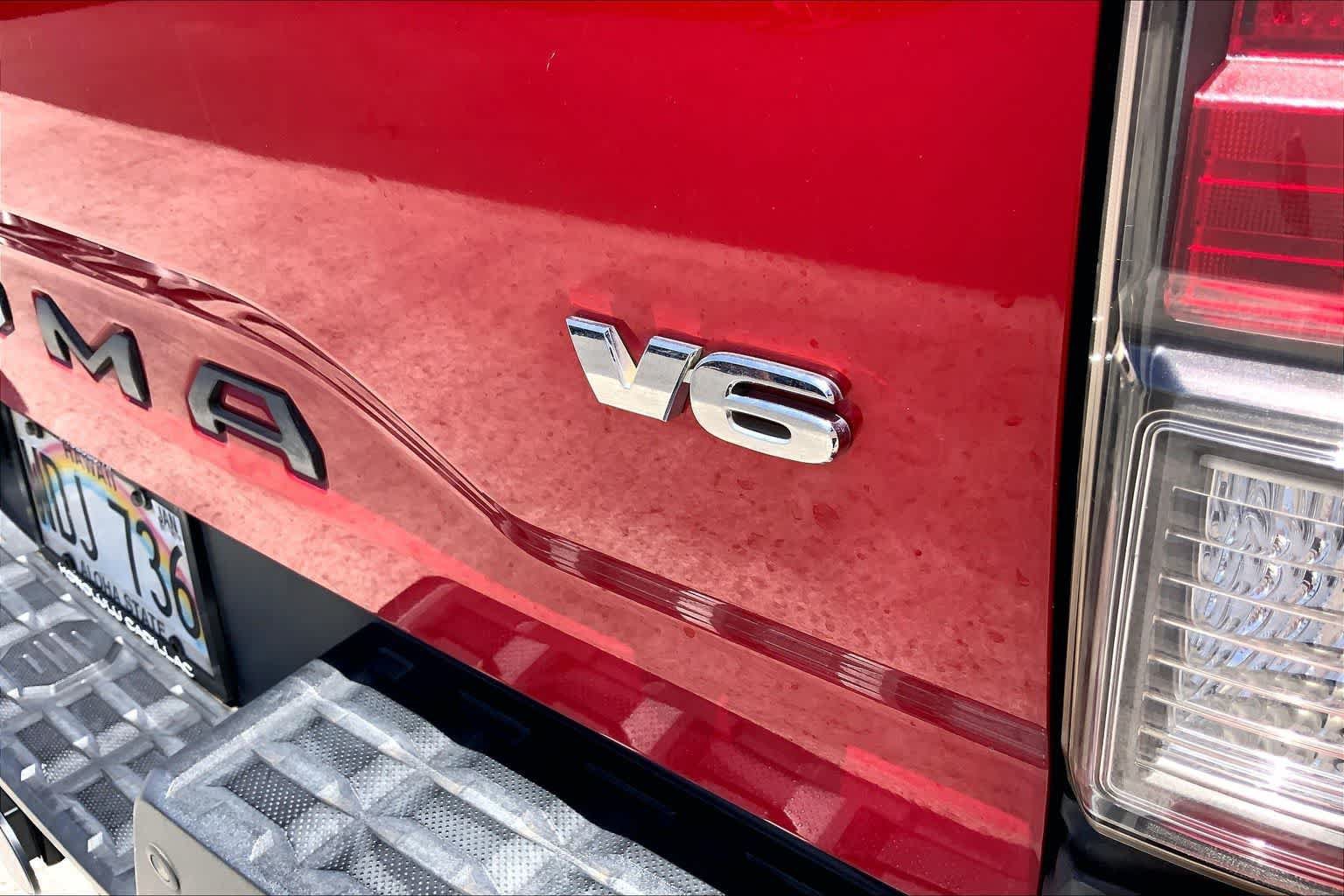 Used 2021 Toyota Tacoma SR AWD/4WD image 7