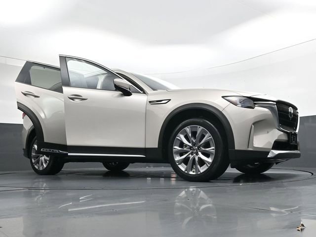Used 2024 MAZDA CX-90 Plug-In Hybrid w/ Premium Plus image 40