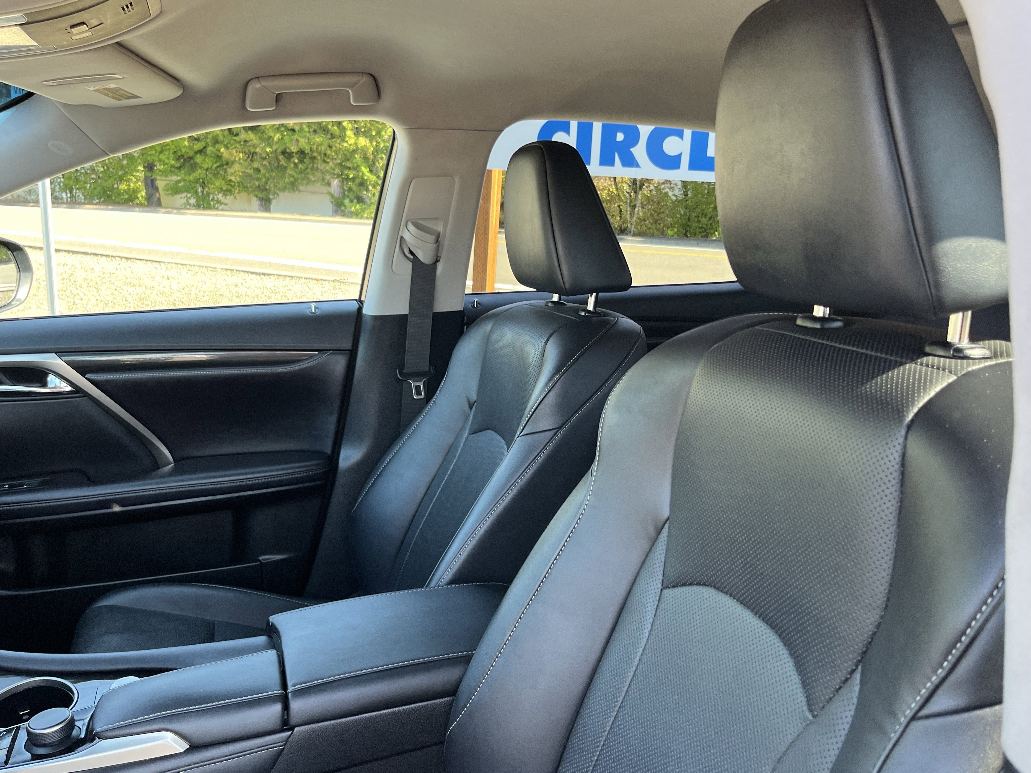 Used 2017 Lexus RX 350 AWD image 17