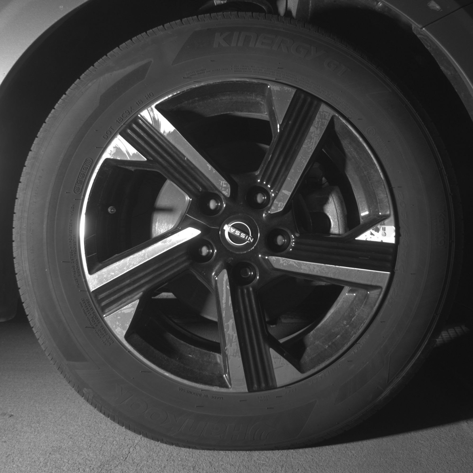 Used 2025 Nissan Sentra SV image 13