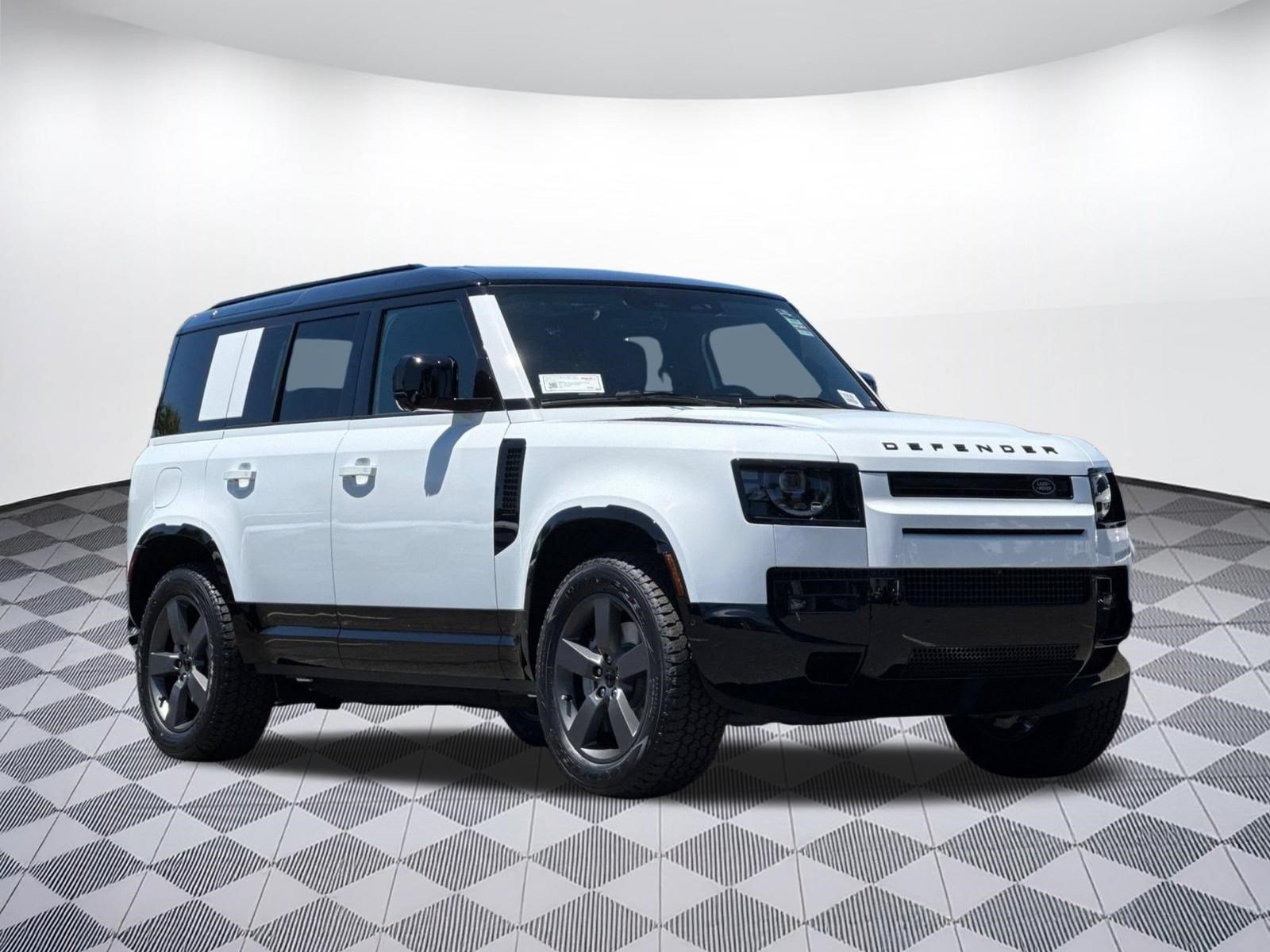 New 2026 Land Rover Defender 110 X-Dynamic SE AWD/4WD image 5