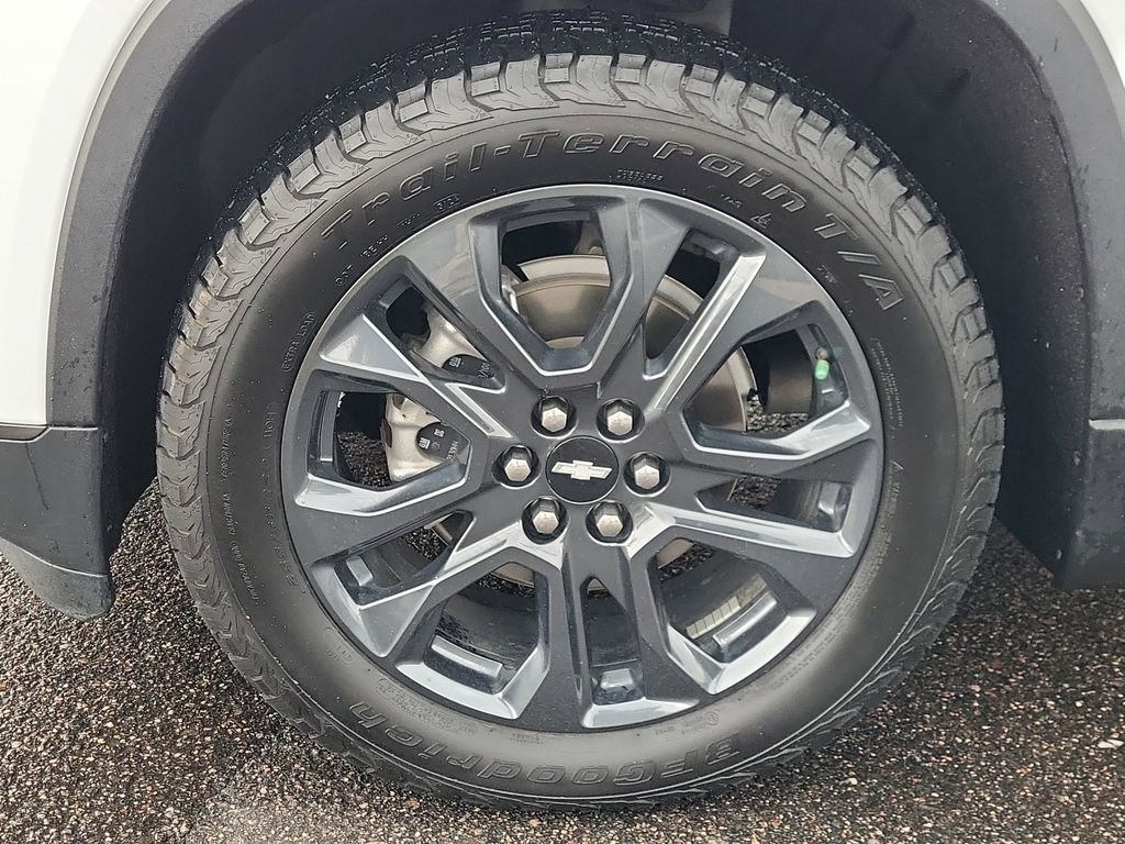 Used 2020 Chevrolet Traverse RS w/ LPO, Floor Liner Package AWD/4WD image 16