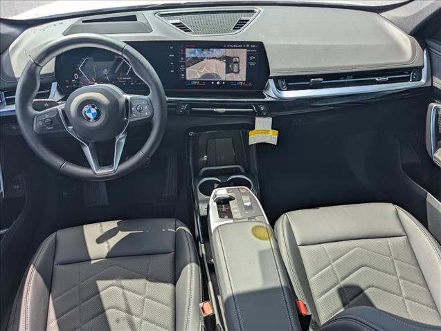 Used 2026 BMW X1 xDrive28i AWD/4WD image 14