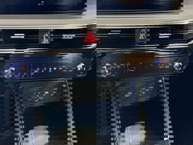 New 2025 Kia K5 LXS image 18