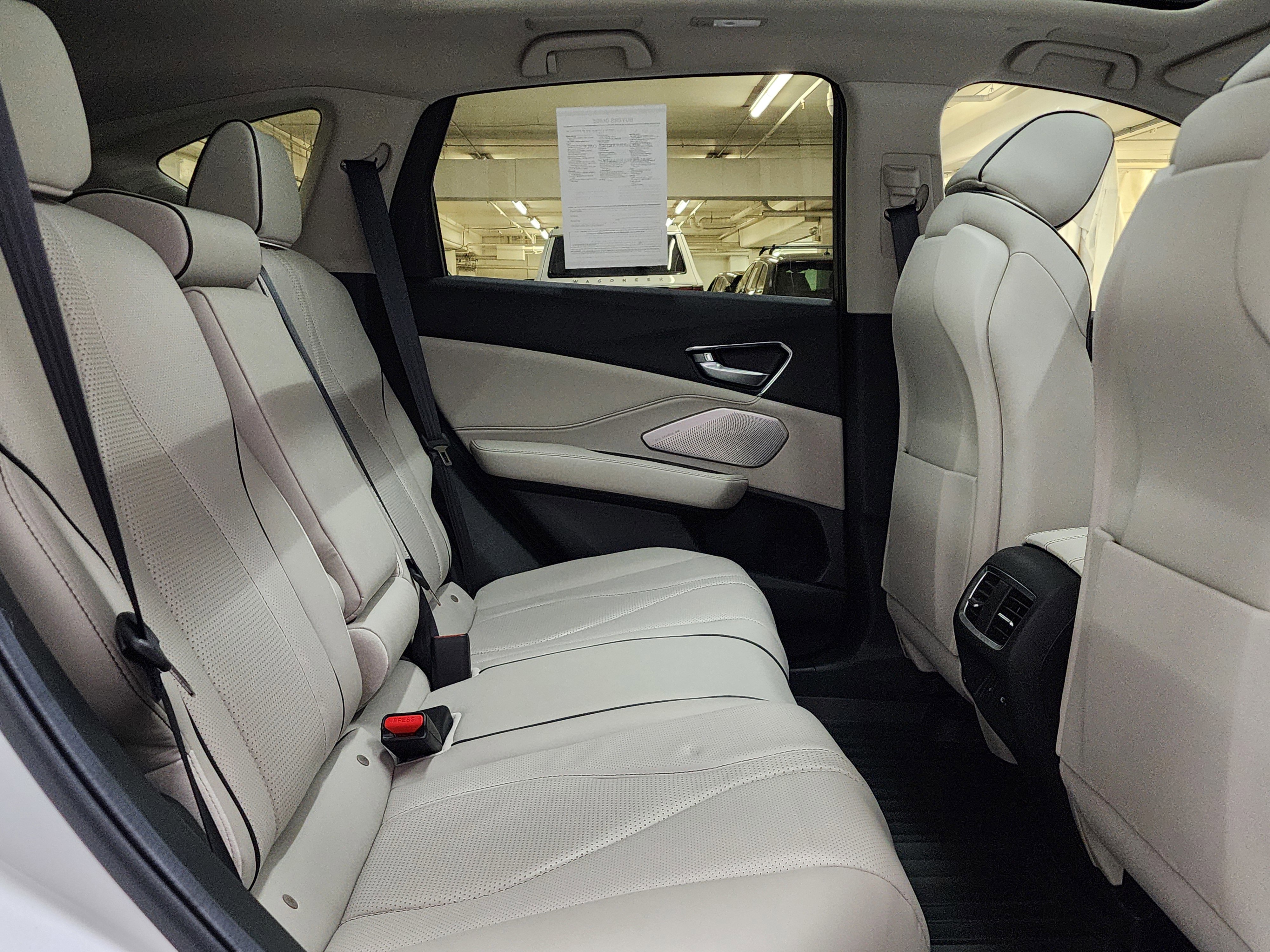 Used 2025 Acura RDX SH-AWD w/ Advance Package image 20