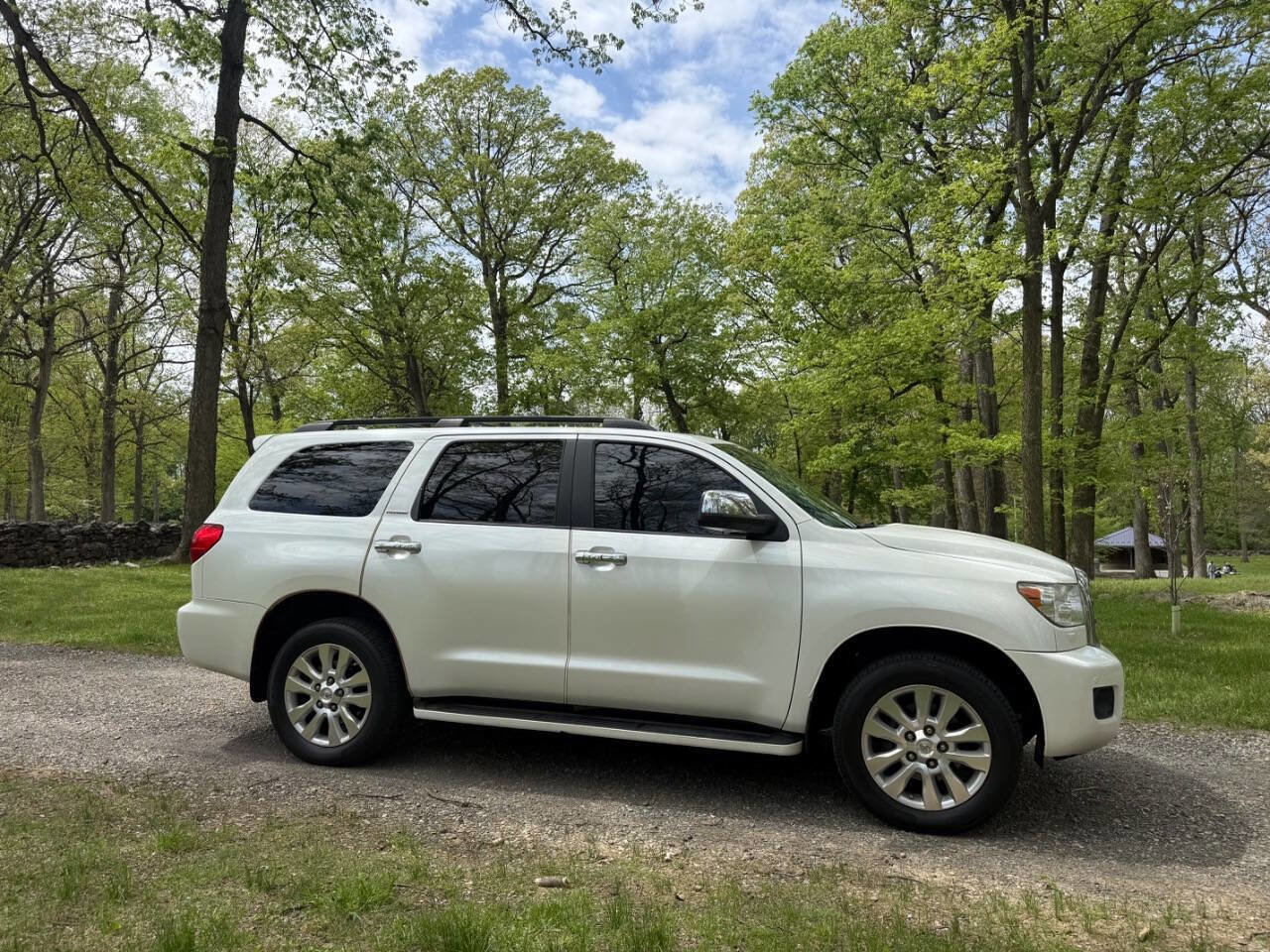 Used 2012 Toyota Sequoia Platinum AWD/4WD image 8