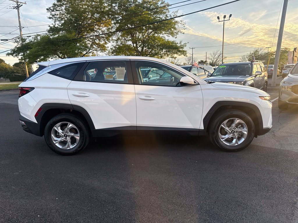 Used 2024 Hyundai Tucson SE AWD/4WD image 4