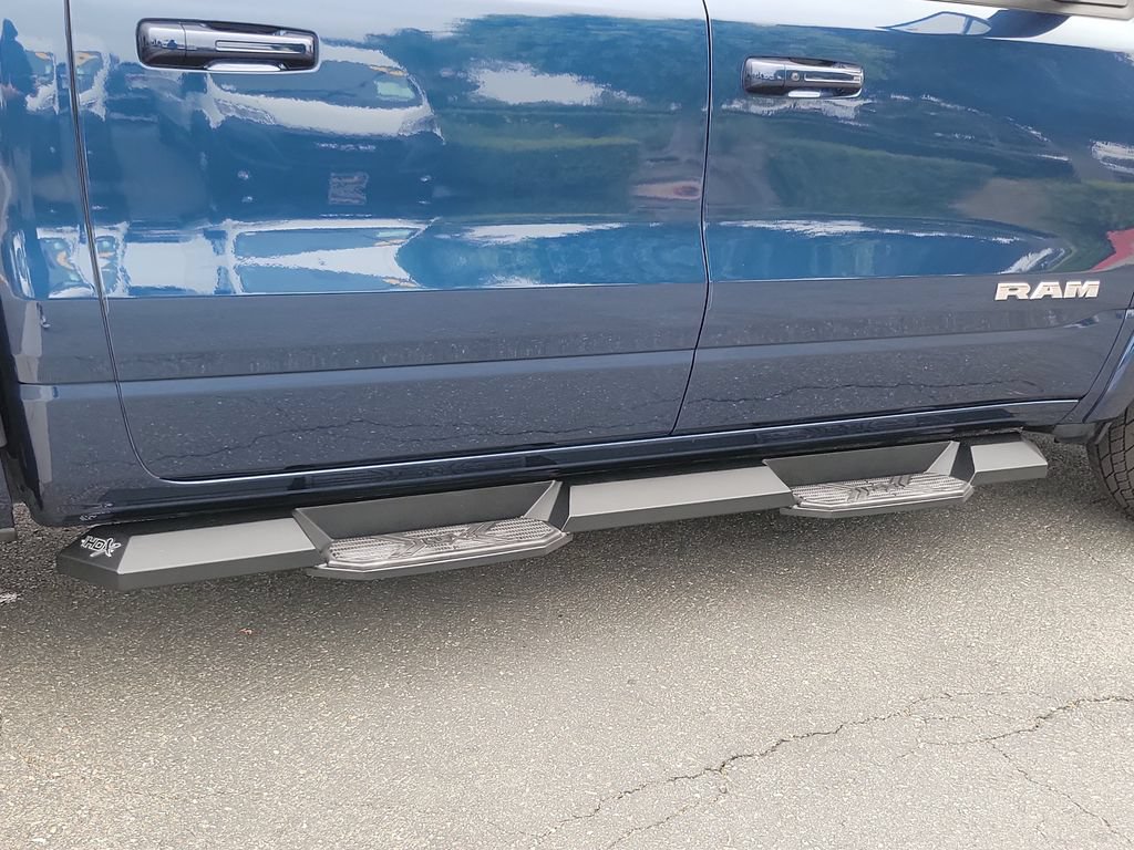 Certified 2022 RAM 1500 Laramie RWD image 18