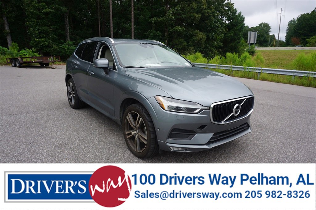 Used 2018 Volvo XC60 T5 Momentum w/ Convenience Package