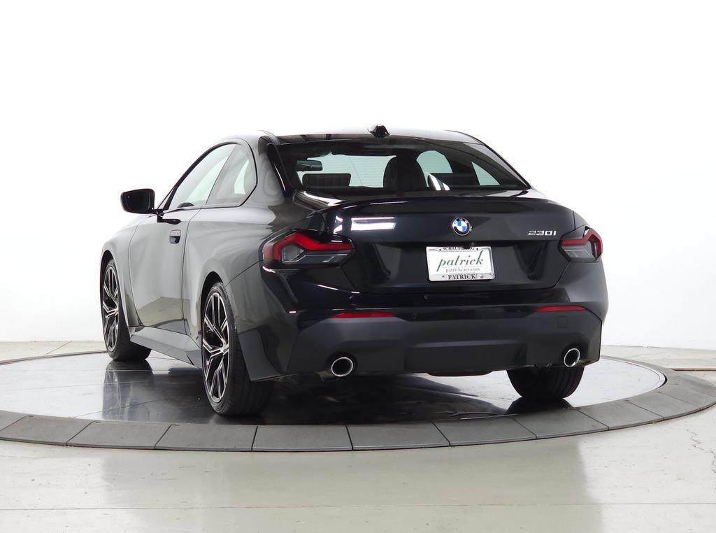 Used 2023 BMW 230i Coupe w/ Premium Package RWD image 6
