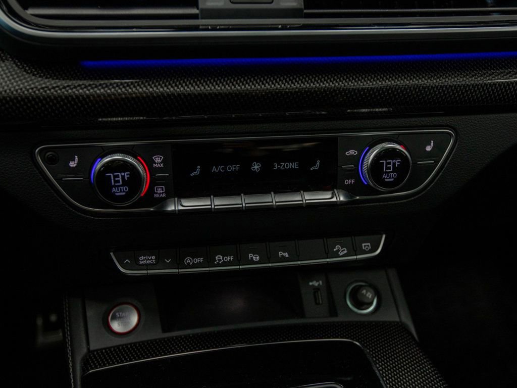 Used 2024 Audi SQ5 Prestige AWD/4WD image 21