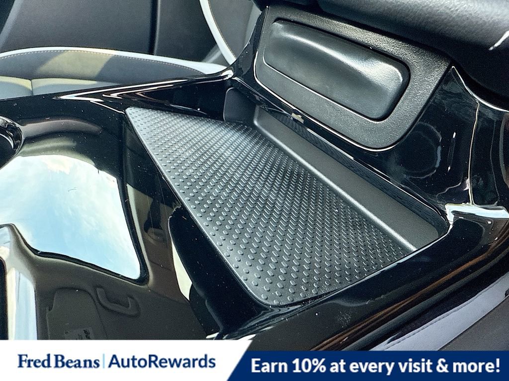 New 2025 Buick Envision Sport Touring image 36