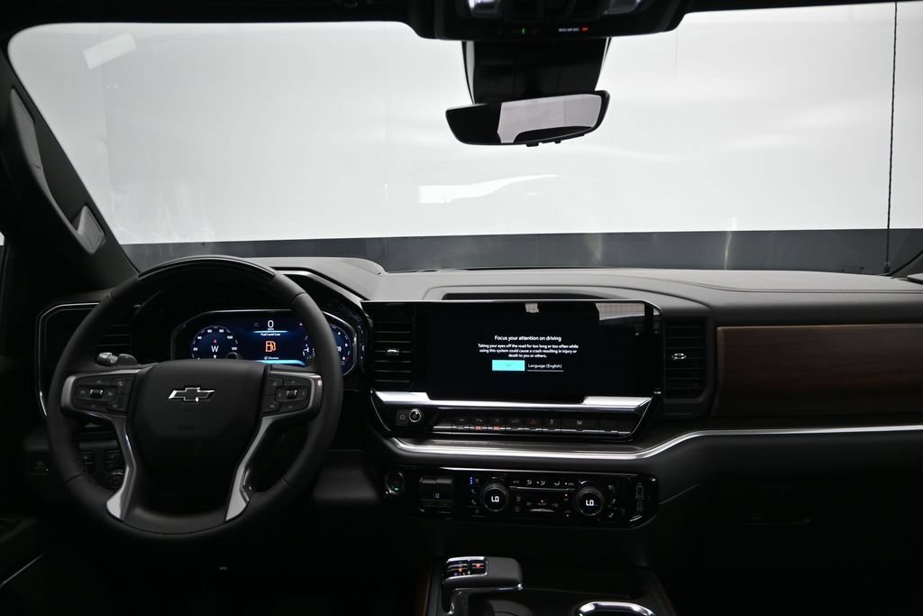 New 2026 Chevrolet Silverado 1500 High Country w/ Midnight Edition AWD/4WD image 21