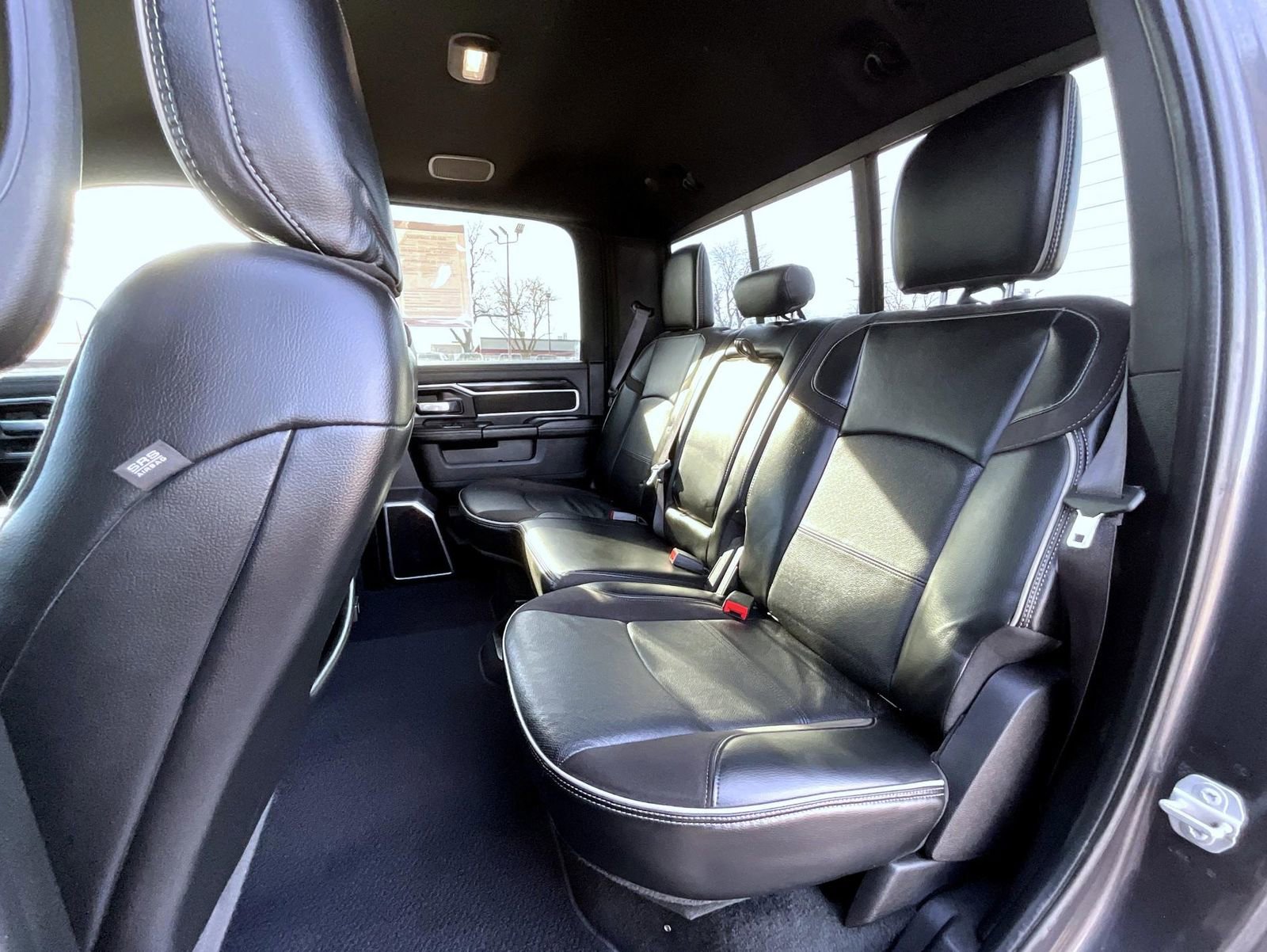 Used 2022 RAM 3500 Laramie w/ Night Edition image 20