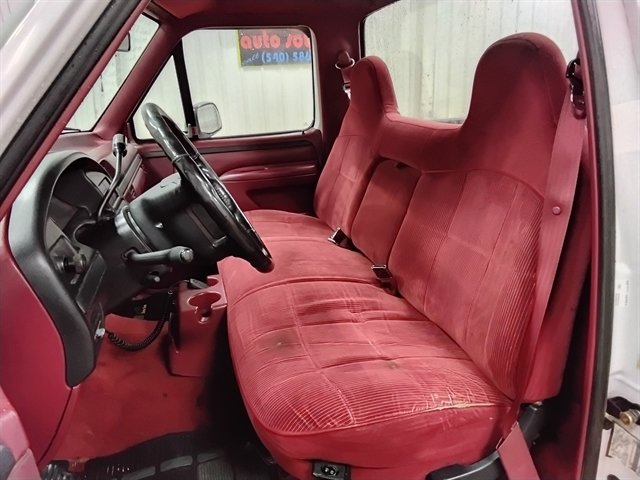 Used 1996 Ford F150 2WD Regular Cab image 10