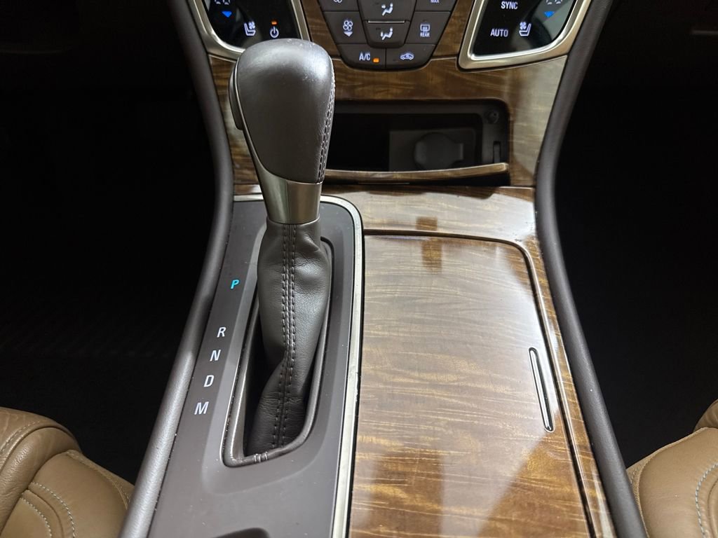 Used 2014 Buick LaCrosse Premium w/ Driver Confidence Package image 18