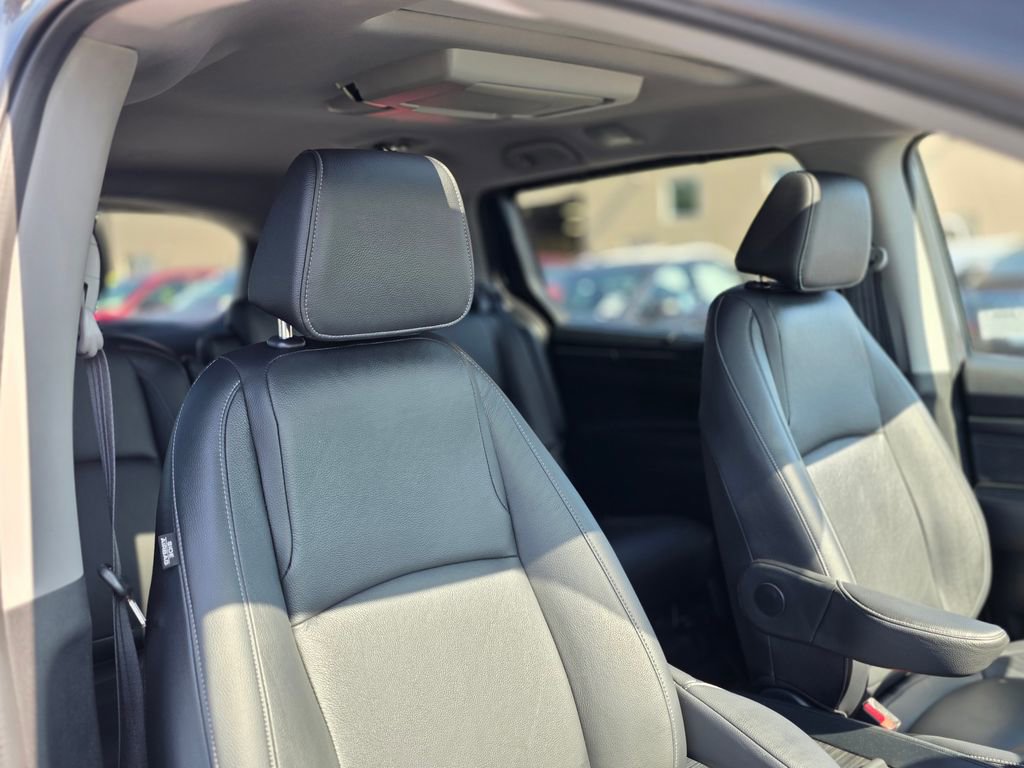Used 2024 Honda Odyssey Touring image 10