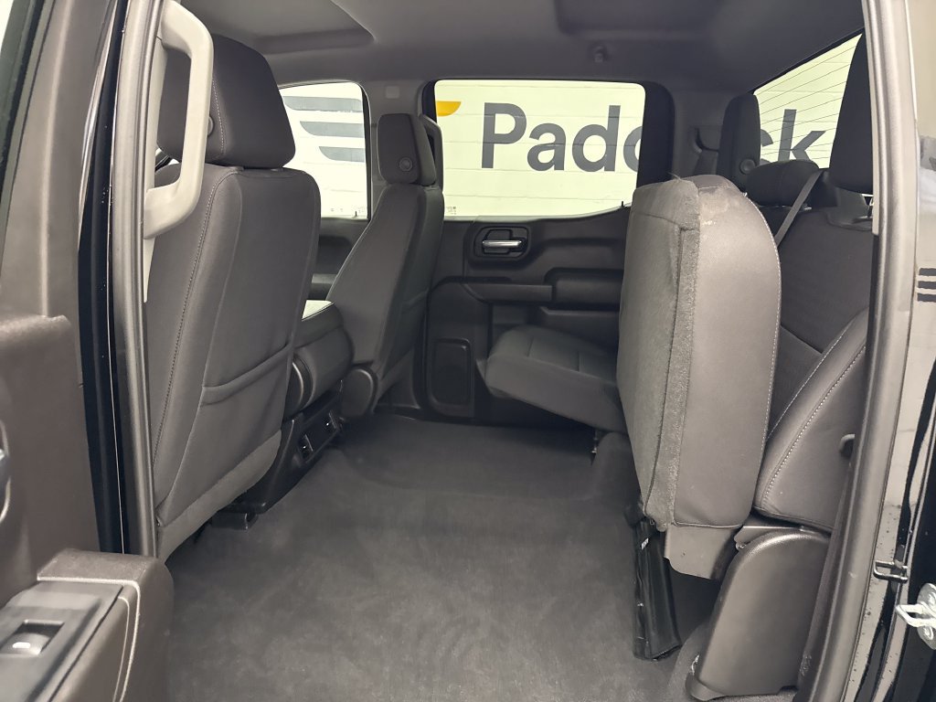 Used 2023 Chevrolet Silverado 1500 Custom Trail Boss w/ LPO, Dark Essentials Package AWD/4WD image 29