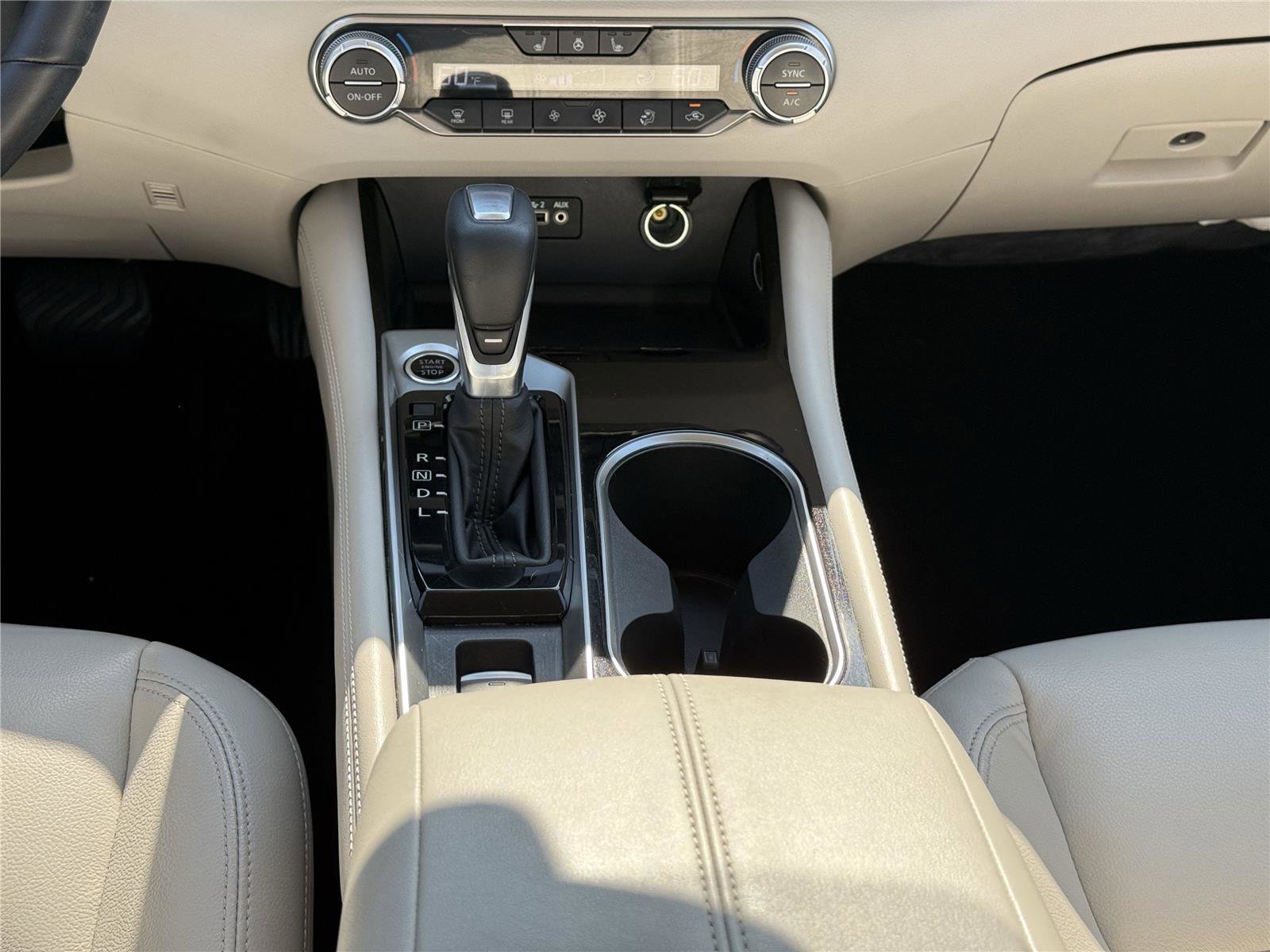 Used 2020 Nissan Altima 2.0 Platinum image 15