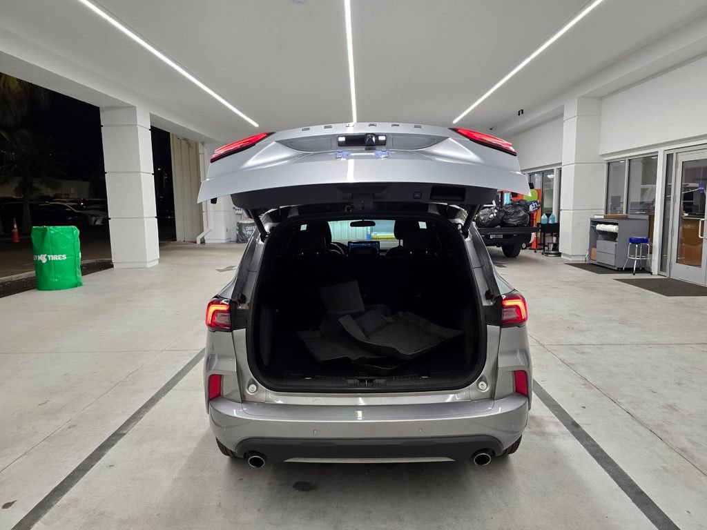 Used 2023 Ford Escape ST-Line w/ Tech Pack #1 image 35