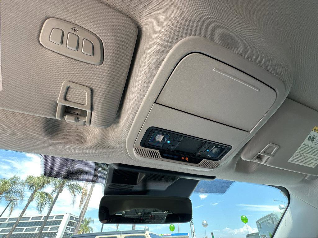 Used 2023 Ford Mustang Mach-E Select image 25