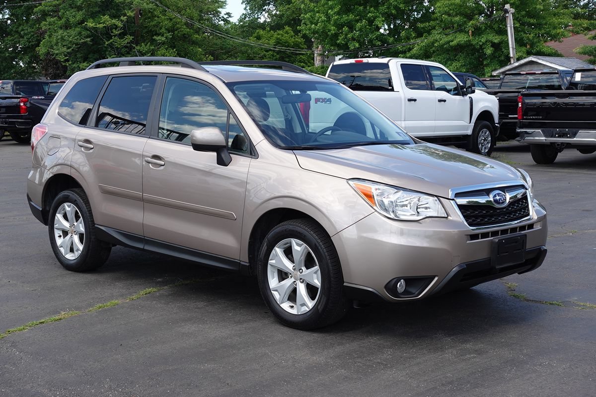 Used 2015 Subaru Forester 2.5i Premium w/ All-Weather Package AWD/4WD image 4