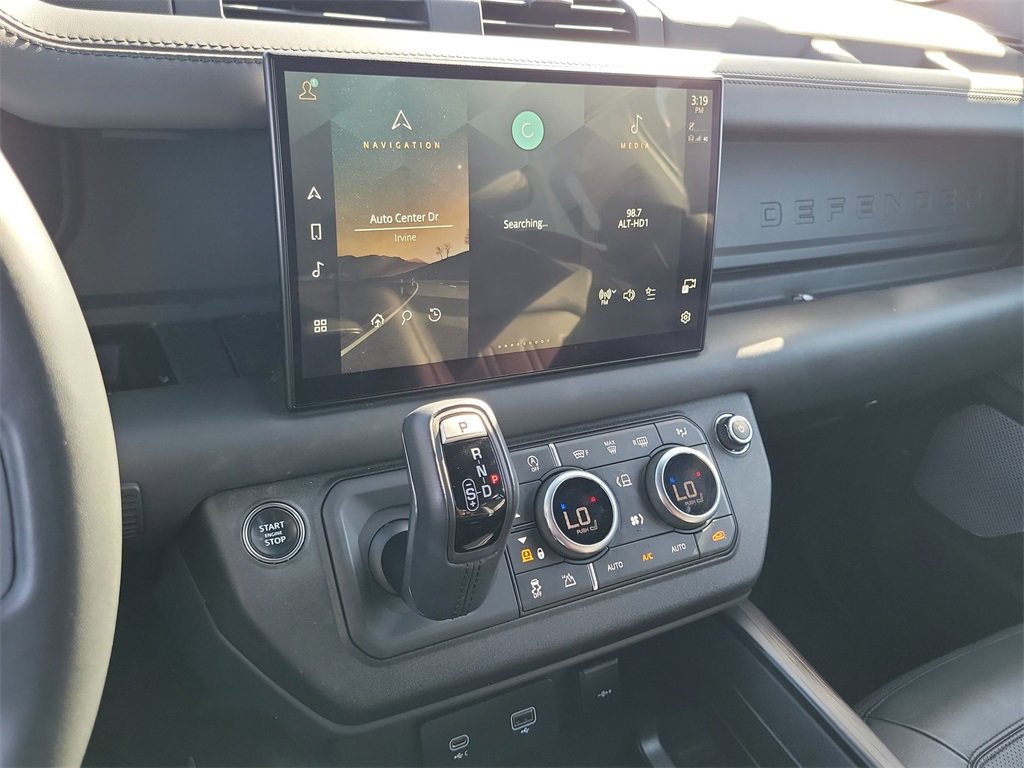 Used 2023 Land Rover Defender 130 X image 13