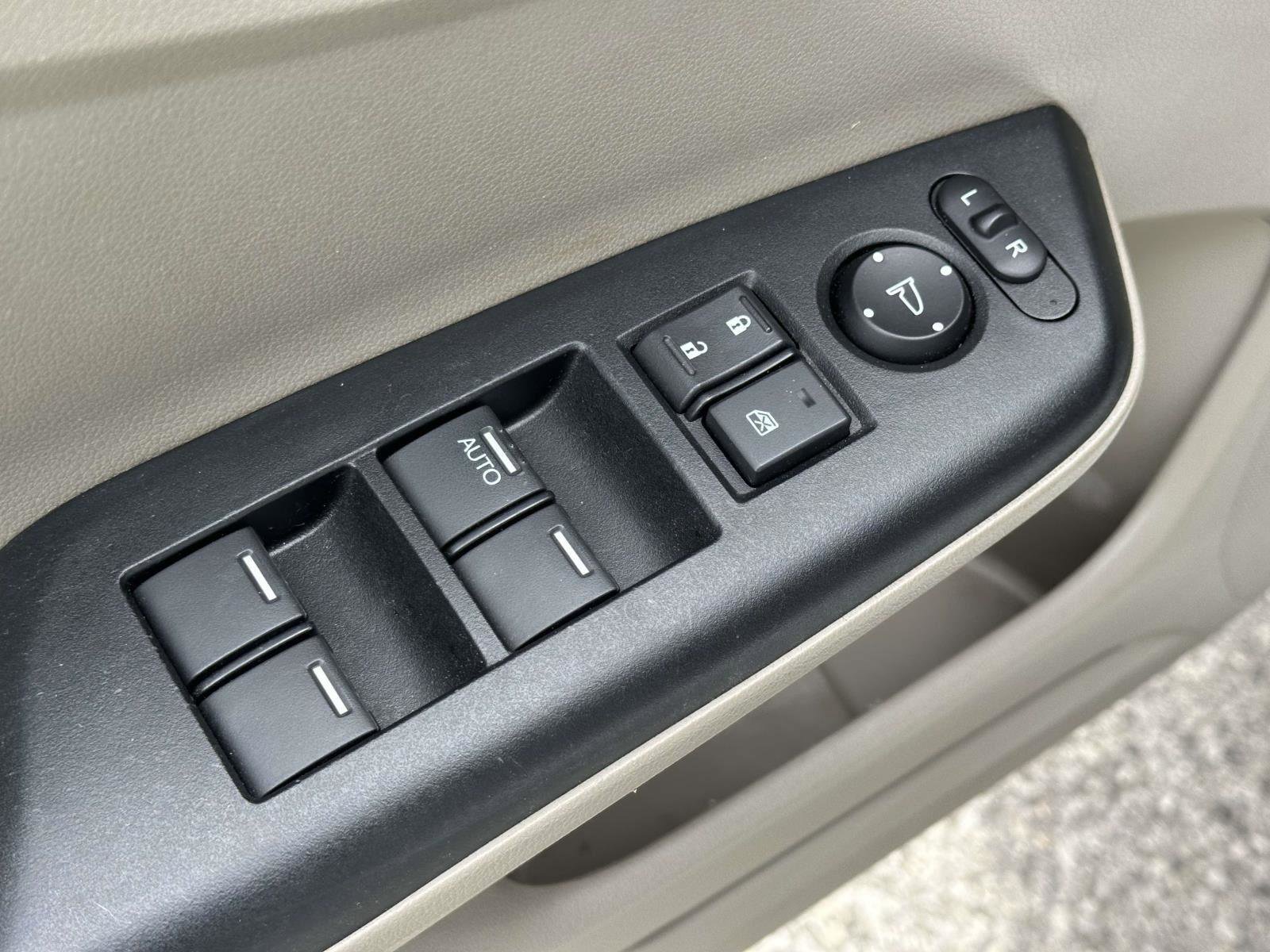 Used 2014 Honda Civic EX-L image 19