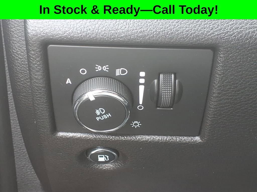 Used 2020 Jeep Grand Cherokee High Altitude image 18