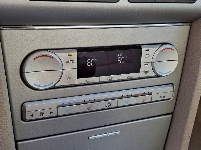 Used 2009 Lincoln MKZ FWD image 23