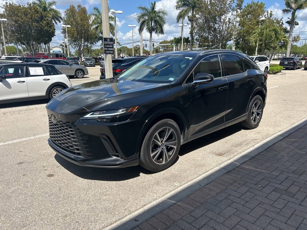 Used 2024 Lexus RX 350 Premium w/ Accessory Package (Z1) image 8