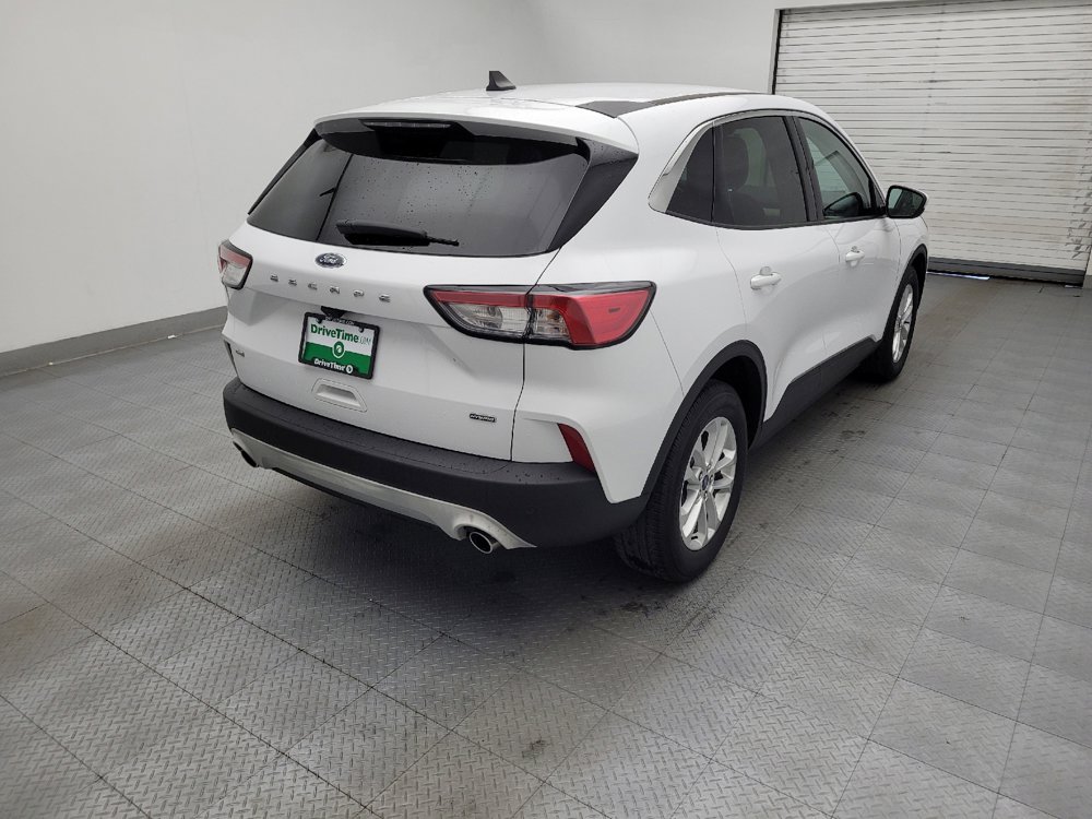 Used 2021 Ford Escape SE FWD image 9