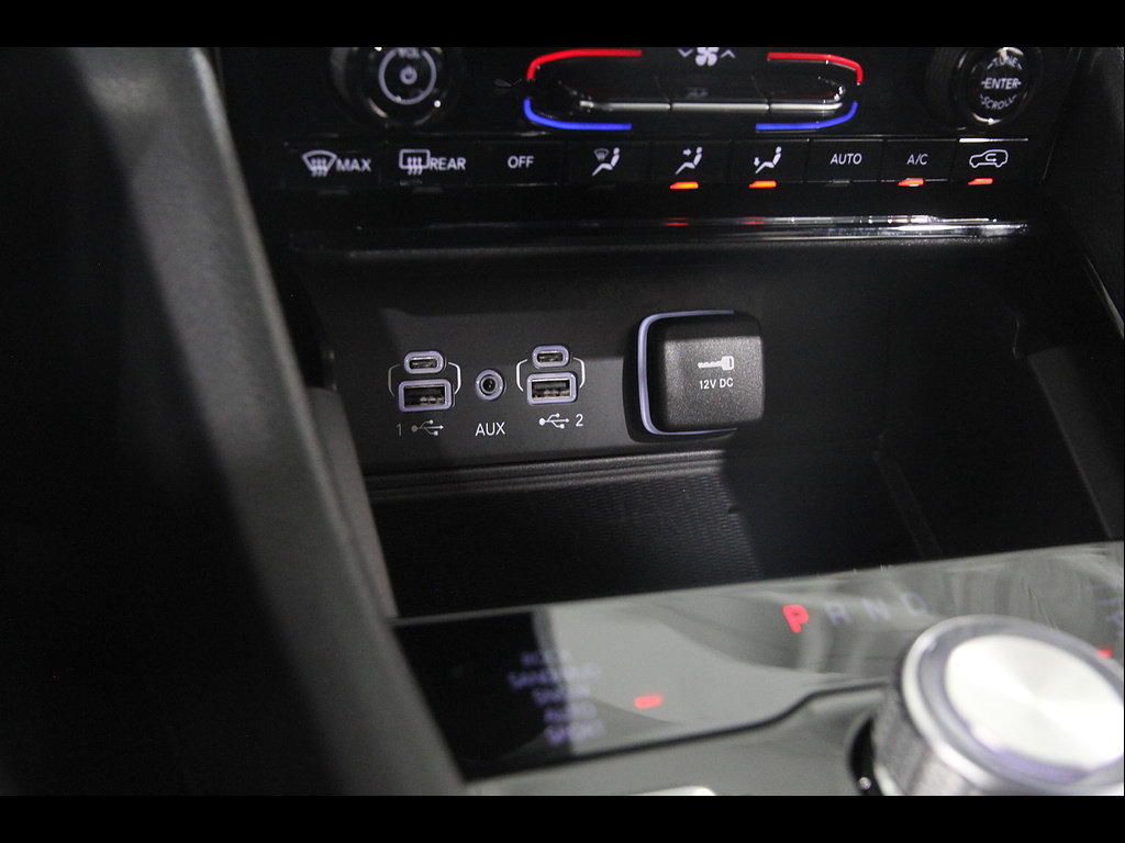 Used 2023 Jeep Grand Cherokee Overland w/ Adv Protech Group III AWD/4WD image 19