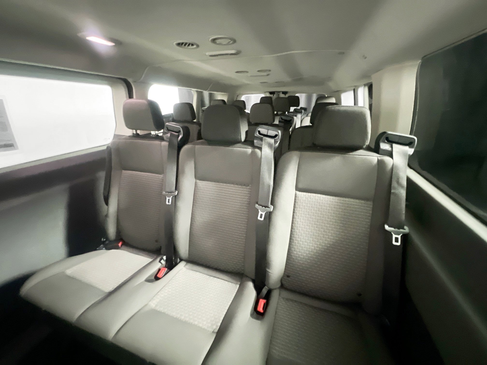 Used 2024 Ford Transit 350 XLT image 28