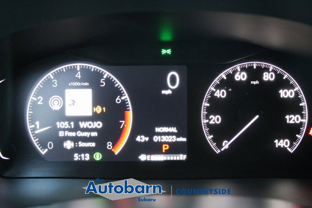 Used 2023 Honda Pilot Touring image 15