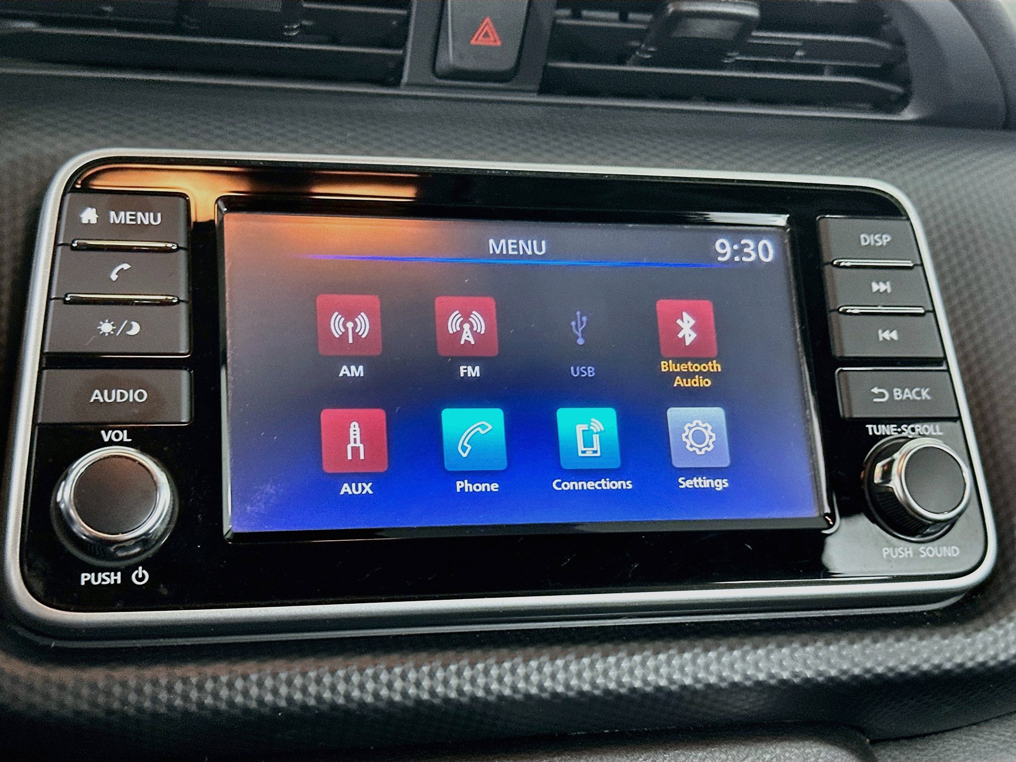 Used 2021 Nissan Kicks S FWD image 19