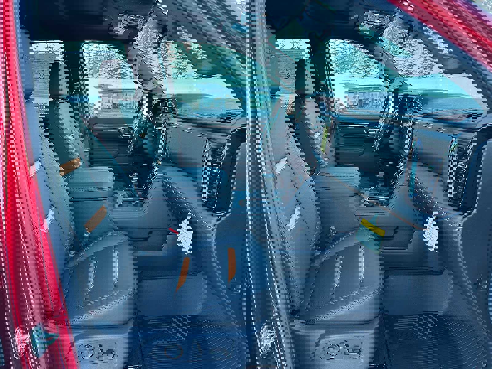 New 2026 GMC Sierra 1500 AT4 w/ AT4 Premium Package image 10