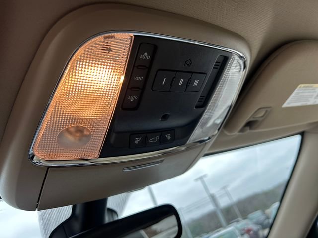 Used 2021 Jeep Grand Cherokee Limited w/ Trailer Tow Group IV image 30