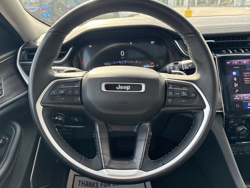 Used 2022 Jeep Grand Cherokee L Limited image 12